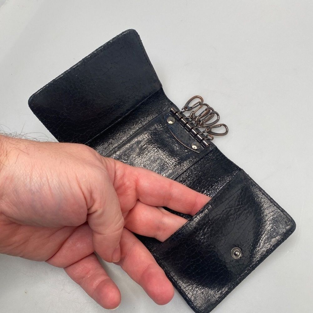 Tory Burch Black Leather Tri-Fold Key Case Mini Wallet – EUC, 5 Hooks, Crackle F - Picture 12 of 15